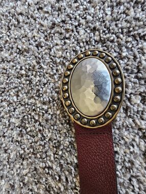 Oval Hammered  Fossil Genuine Leather Belt Brown  Metal Buckle Belt in Burgundy